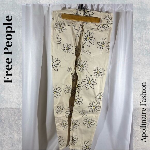 Free People Daisy Wren Floral Jeans Size 27 New - Picture 8 of 10